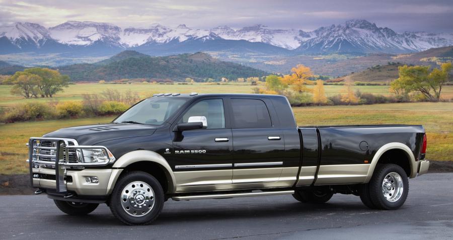  Dodge Ram 5500 Long-Hauler Concept 2011 года  (фото 9 из 14)